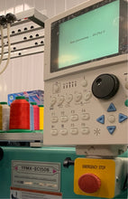 Load image into Gallery viewer, Machine à broder Tajima 2015